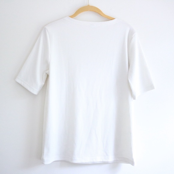 Uniqlo White Ribbed Half Sleeve Tee Shirt - Picture 4 of 6